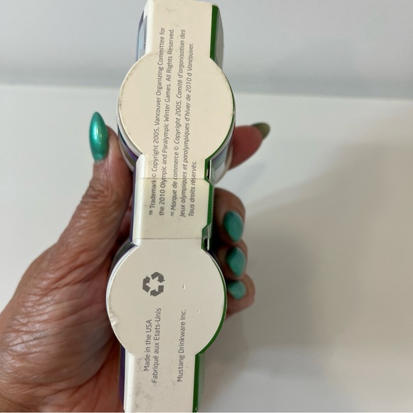 Vancouver 2010 Winter Olympics Games SHOT Glasses NIP RARE - Picture 5 of 5